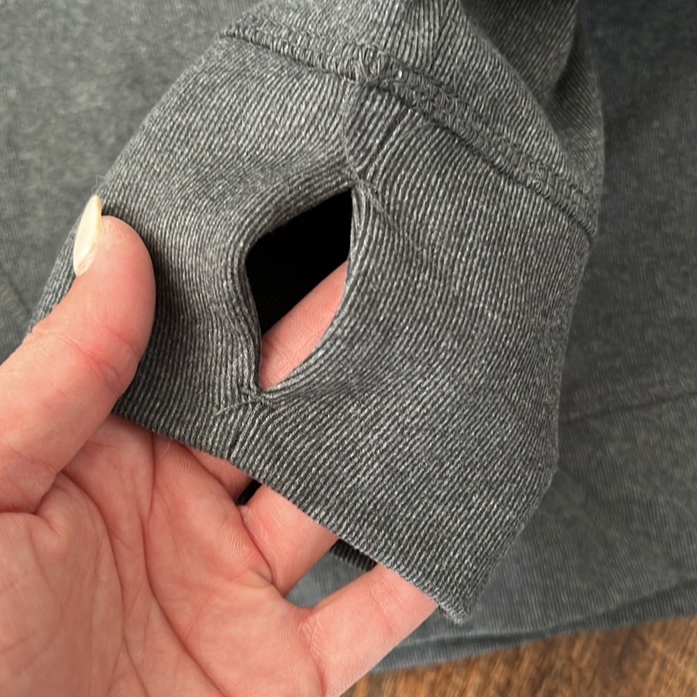 Cropped pullover - Picture 3 of 7